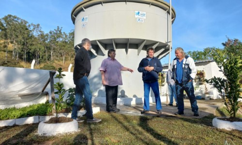 Prefeito de VR inaugura melhorias na rede de tratamento de esgoto e abastecimento de água 